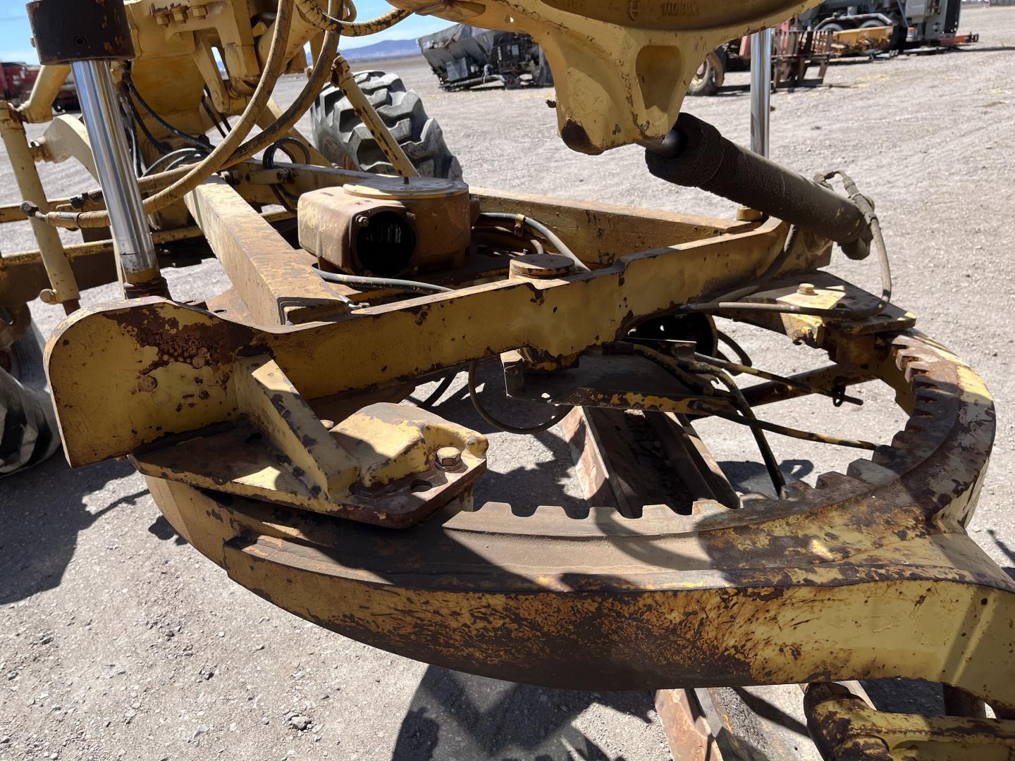 ./imagenes/INVOICE/2019/18025/MOTOCONFORMADORA CATERPILLAR 120G (11).JPG